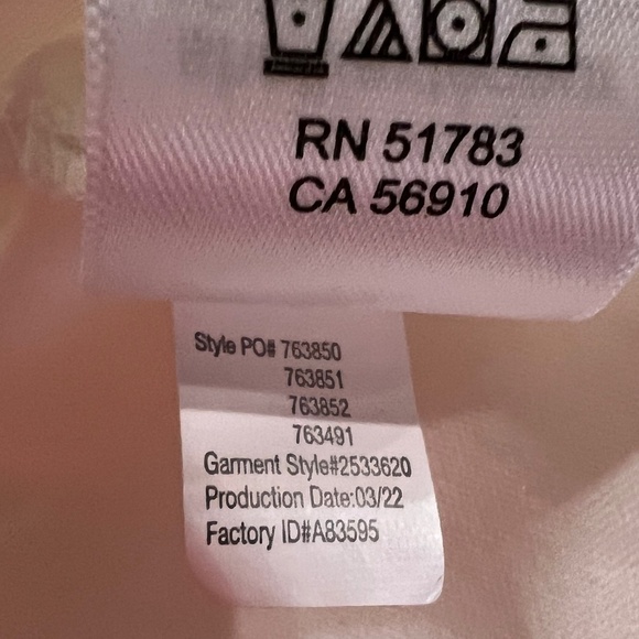 MAURICES Women’s Top (Size M) - Picture 16 of 16